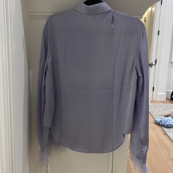 Purple silk blouse with feathers - Picture 4 of 4